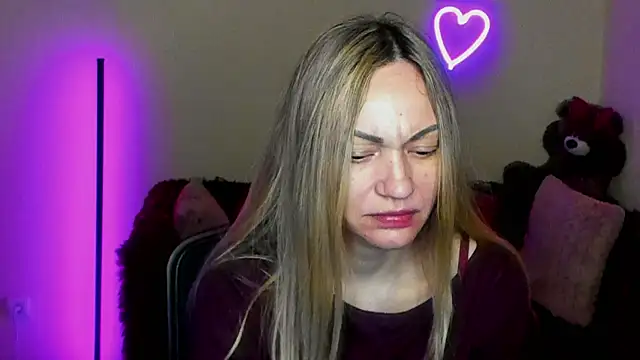 BlondMikey22 online show from April 2026 05:32:02 PM