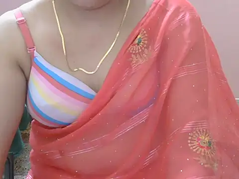 Snapshot of Cute_Sheetal chatting on March 2026 01:07:02 PM Cute Sheetal online show from March 2026 01:07:02 PM