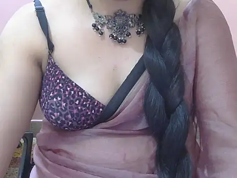 Snapshot of Cute_Sheetal chatting on March 2026 12:44:02 PM Cute Sheetal online show from March 2026 12:44:02 PM