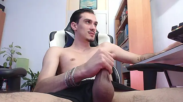 silasluxor online show from March 2026 09:06:02 AM