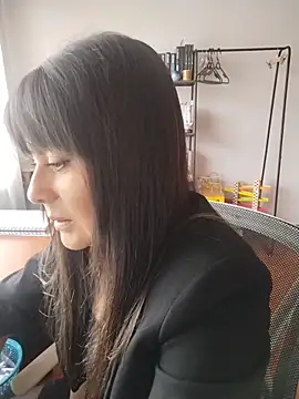 Lyonette reading1 online show from March 2026 02:54:02 PM