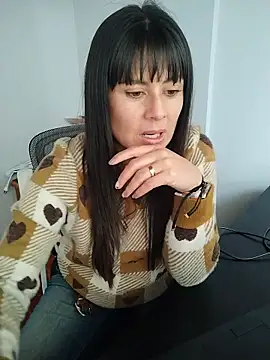 Lyonette reading1 online show from July 2026 10:01:02 PM