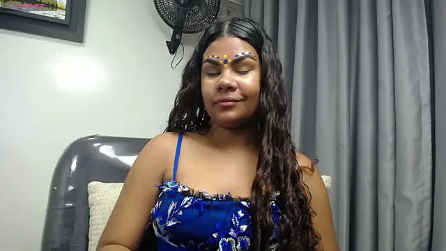 yaazhinii online show from March 2026 12:11:01 PM