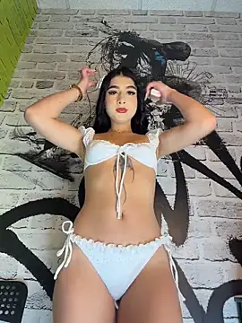 BadLilAngelXXX online show from June 2026 01:11:01 PM