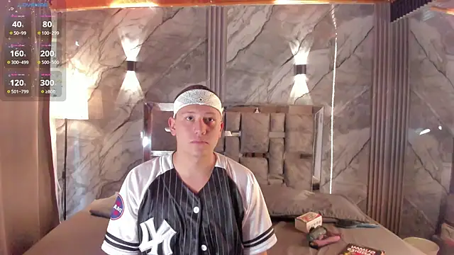 Snapshot of Manson_and_Zoe chatting on February 2026 11:24:01 AM Manson and Zoe online show from February 2026 11:24:01 AM