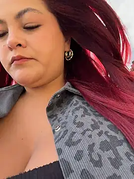 Lia-Moon77 online show from July 2026 07:19:01 PM