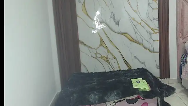 valen ros online show from March 2026 10:28:01 PM