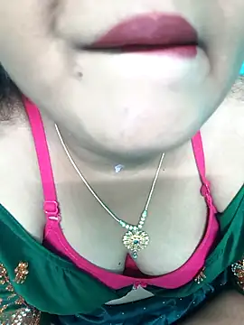 Snapshot of Tamilkannadacouple chatting on March 2026 03:30:01 PM Tamilkannadacouple online show from March 2026 03:30:01 PM