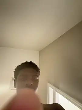 Snapshot of enuffdiic4evryone chatting on February 2026 07:57:02 AM enuffdiic4evryone online show from February 2026 07:57:02 AM