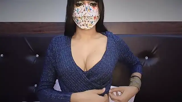 KavyaCurves online show from March 2026 05:57:02 PM