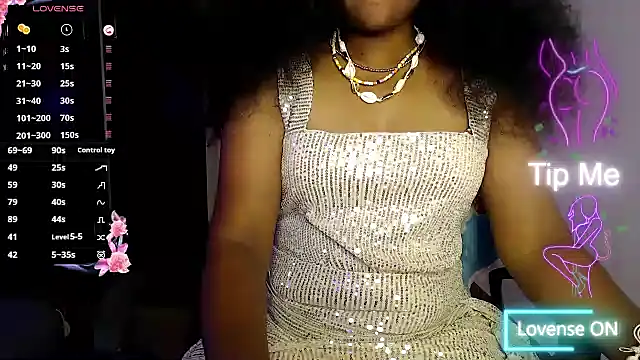 Snapshot of VixenNandhu chatting on February 2026 06:31:02 AM VixenNandhu online show from February 2026 06:31:02 AM