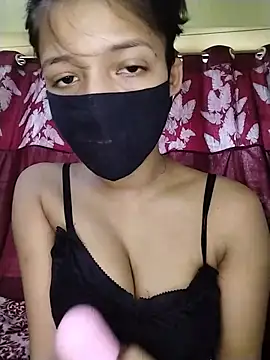 Naina-hott online show from June 2026 08:39:02 AM