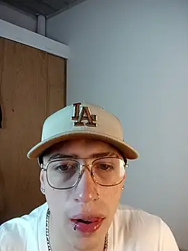 Emmanuel Lust online show from February 2026 12:16:01 PM