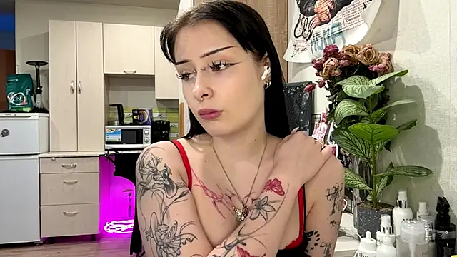 annicefeel online show from February 2026 02:26:02 PM