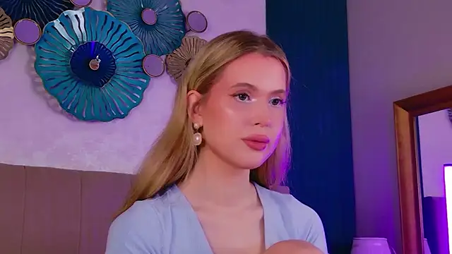 Beckie White online show from February 2026 09:15:02 PM