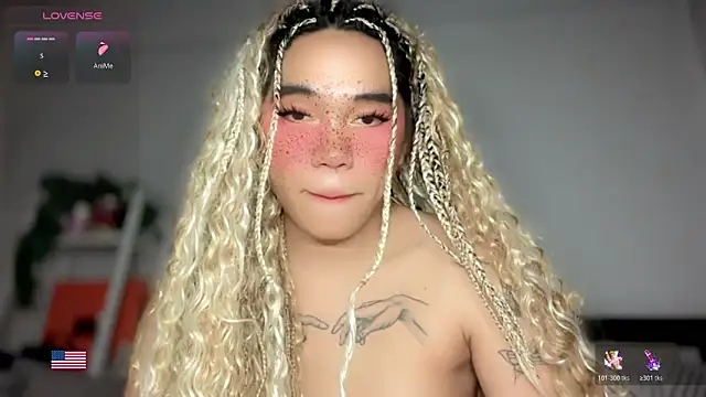 Kelly Mckinney online show from April 2026 02:33:01 PM