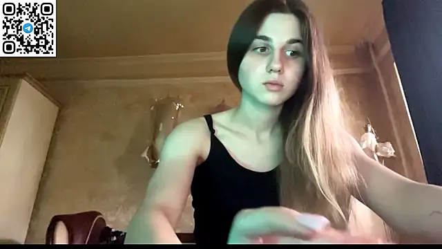 Snapshot of LovelySilk_63 chatting on May 2026 07:17:02 AM LovelySilk 63 online show from May 2026 07:17:02 AM