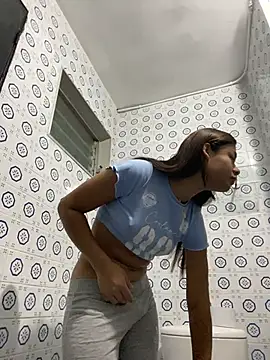 Romie rous online show from April 2026 01:27:02 PM