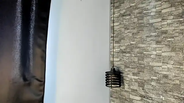 ASHLEY COLLINS1 online show from April 2026 01:41:01 PM