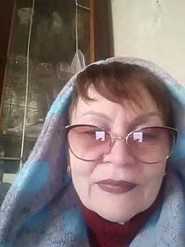 Snapshot of SophieBurns chatting on February 2026 11:09:02 AM SophieBurns online show from February 2026 11:09:02 AM