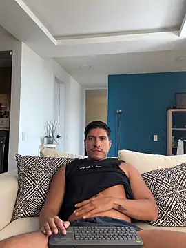 Snapshot of NicoHeat chatting on March 2026 02:11:02 PM NicoHeat online show from March 2026 02:11:02 PM