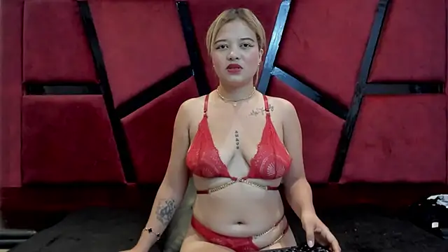 LilianaVegas online show from April 2026 07:58:02 PM