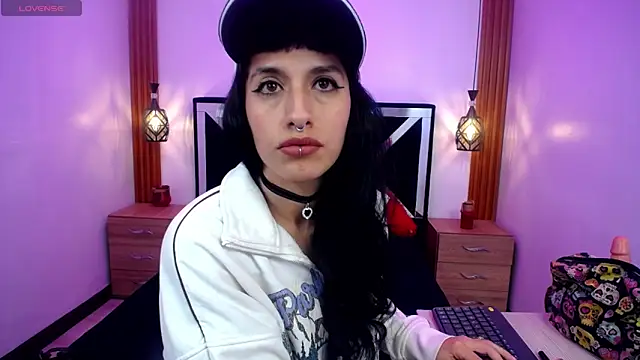 FRANCESCA LOVE  online show from March 2026 04:58:01 PM