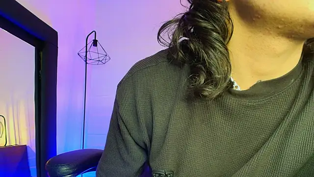 Axell Kussh online show from March 2026 08:19:01 AM