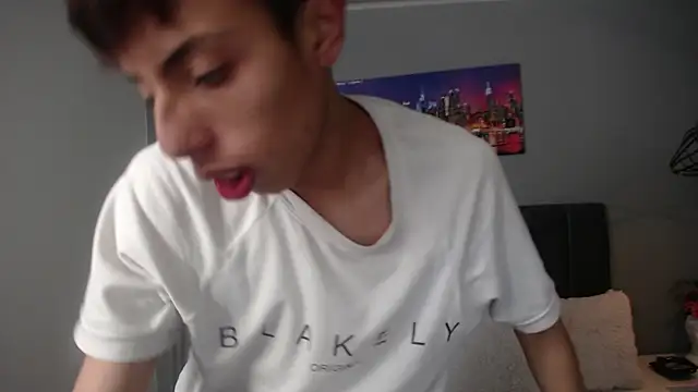 Snapshot of _camilo_ortiz chatting on February 2026 01:29:02 PM camilo ortiz online show from February 2026 01:29:02 PM