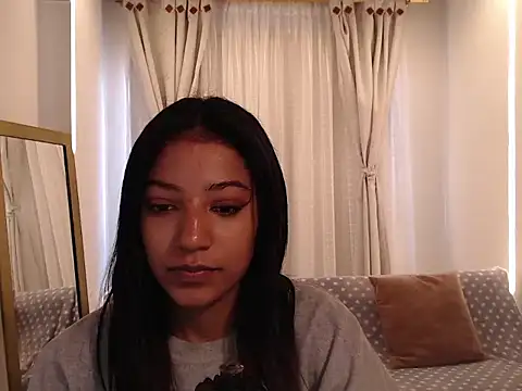 Snapshot of Scarleet_miaa chatting on May 2026 07:52:02 PM Scarleet miaa online show from May 2026 07:52:02 PM