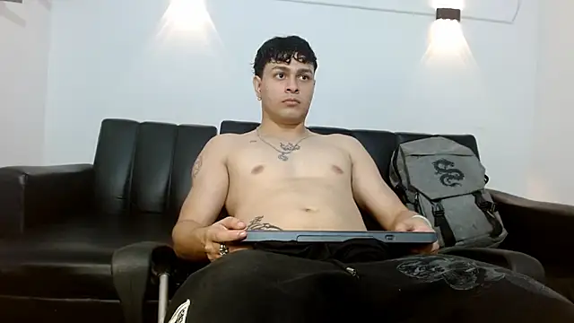 Philip Jons online show from April 2026 10:07:02 PM