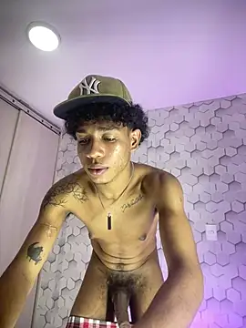 Snapshot of 777_dmz_ chatting on February 2026 08:32:01 AM 777 dmz online show from February 2026 08:32:01 AM