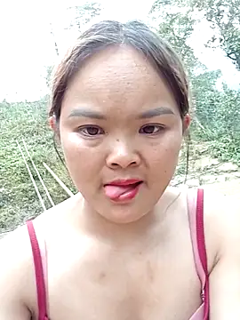 Luminana online show from March 2026 05:19:01 AM