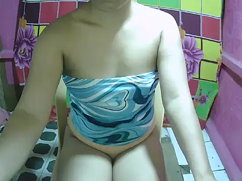 Snapshot of SweetHotBabe18 chatting on June 2026 12:42:01 AM SweetHotBabe18 online show from June 2026 12:42:01 AM