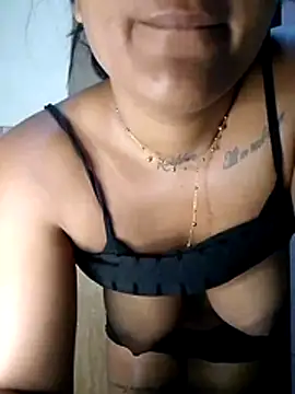 Snapshot of Zoe_Renata chatting on July 2026 09:51:02 AM Zoe Renata online show from July 2026 09:51:02 AM