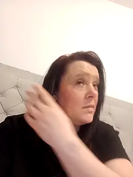 louisa36 online show from March 2026 09:32:01 PM