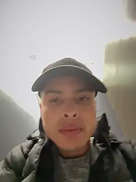 Snapshot of Eros_lee chatting on July 2026 08:48:01 PM Eros lee online show from July 2026 08:48:01 PM