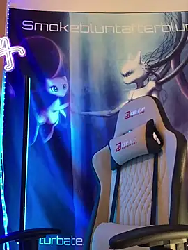 Smokebluntafterblunt online show from March 2026 02:19:01 AM