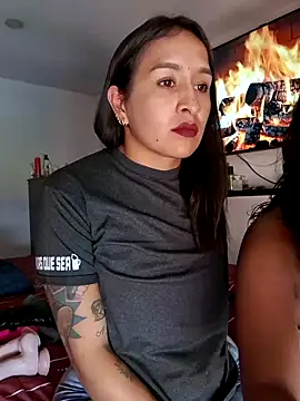 Snapshot of Paola_andrade chatting on February 2026 02:02:02 PM Paola andrade online show from February 2026 02:02:02 PM