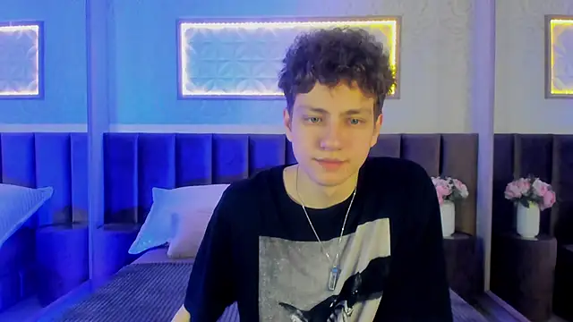 StefanBev online show from February 2026 08:32:01 PM