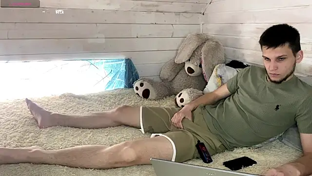 Donald boy online show from April 2026 10:44:01 AM