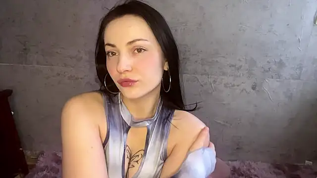 Snapshot of Mona_Fox chatting on February 2026 06:21:02 AM Mona Fox online show from February 2026 06:21:02 AM