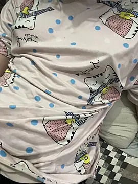 Snapshot of unicornbabe23 chatting on March 2026 06:34:02 PM unicornbabe23 online show from March 2026 06:34:02 PM