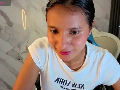 Cataleya23 a online show from April 2026 10:23:02 PM