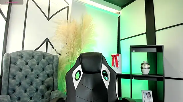 Abi sexxx1 online show from February 2026 08:37:01 PM