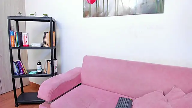 Snapshot of Kitty_f00x chatting on June 2026 07:23:02 PM Kitty f00x online show from June 2026 07:23:02 PM