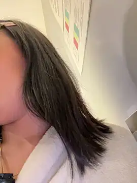 Nanda vixen  online show from May 2026 11:56:01 PM