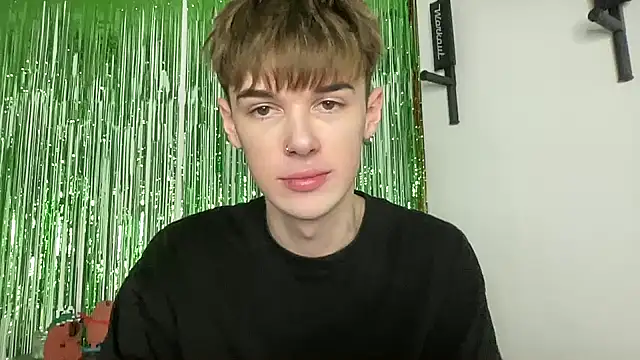 YourMilkyGuy online show from February 2026 06:06:01 PM