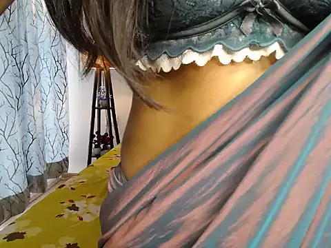 Snapshot of _Shanvii_ chatting on March 2026 04:16:01 AM Shanvii online show from March 2026 04:16:01 AM