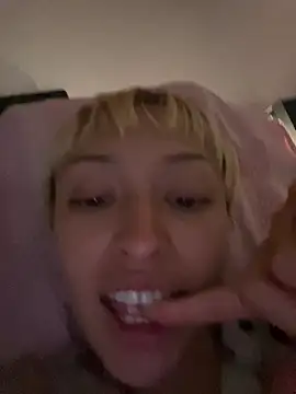  AbbyIce online show from July 2026 11:03:01 PM